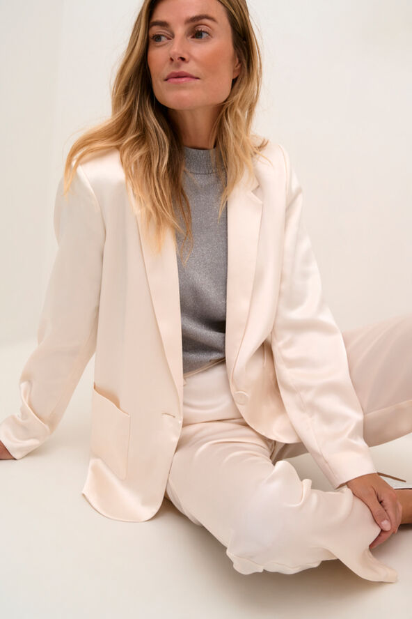 Cream CRCocamia LS Sateen Blazer Eggnog