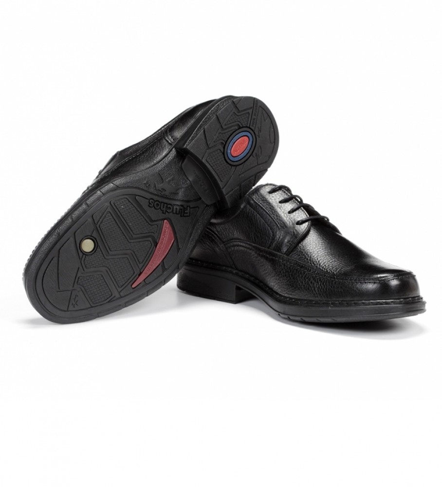 Sapatos Fluchos Clipper 9579 em couro preto