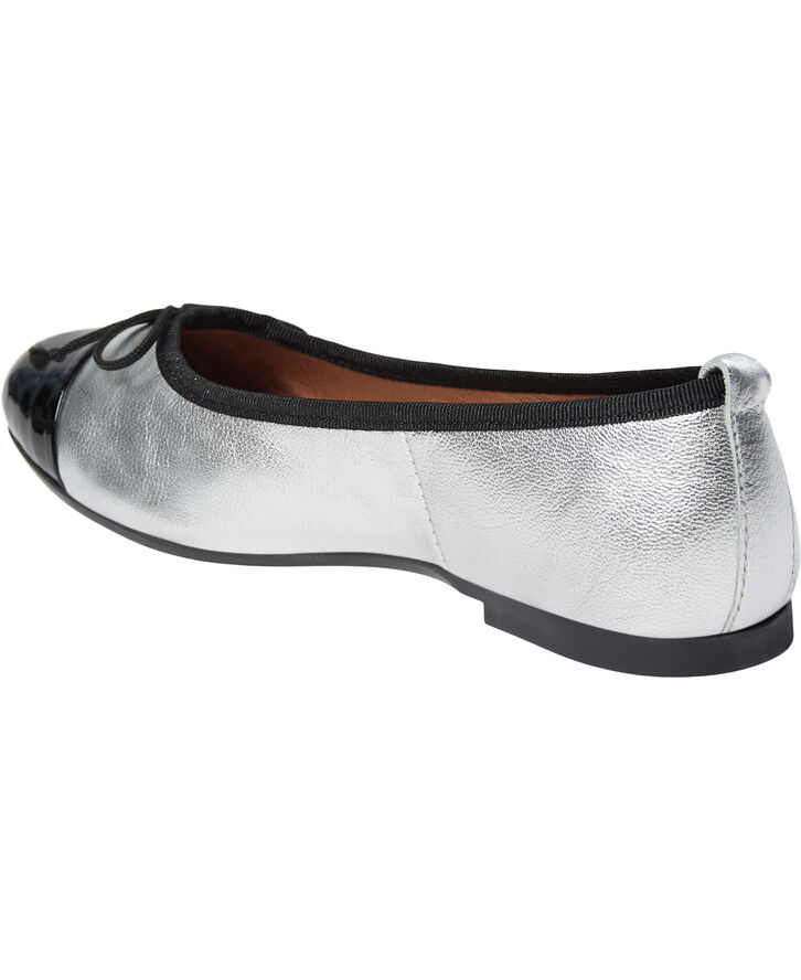 Pavement Lucy Lu Silver/black patent