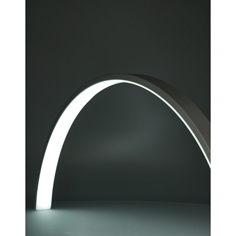 Essential bordlampe til manicure