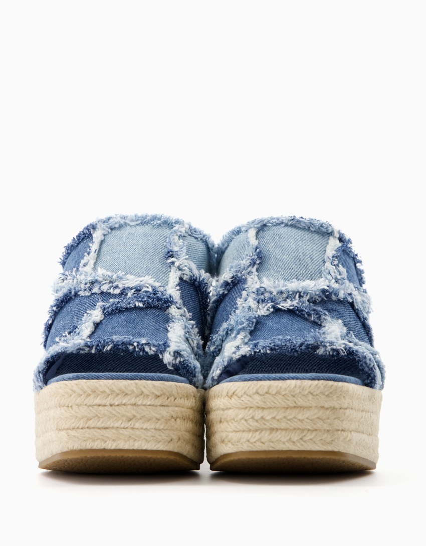 Sandálias de juta com patchwork de jeans