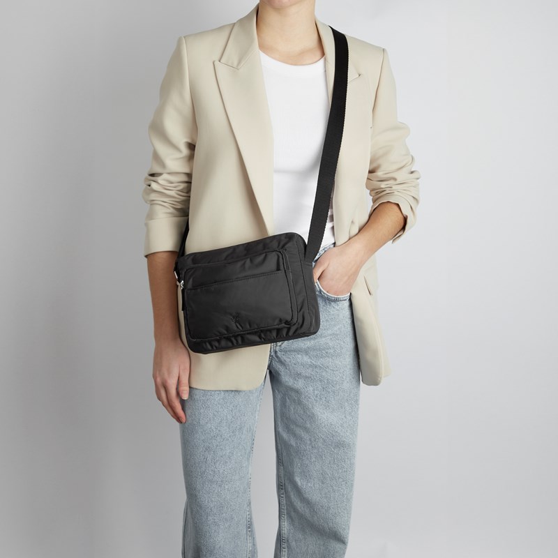 Aura<br>Crossbody Novara Recycled