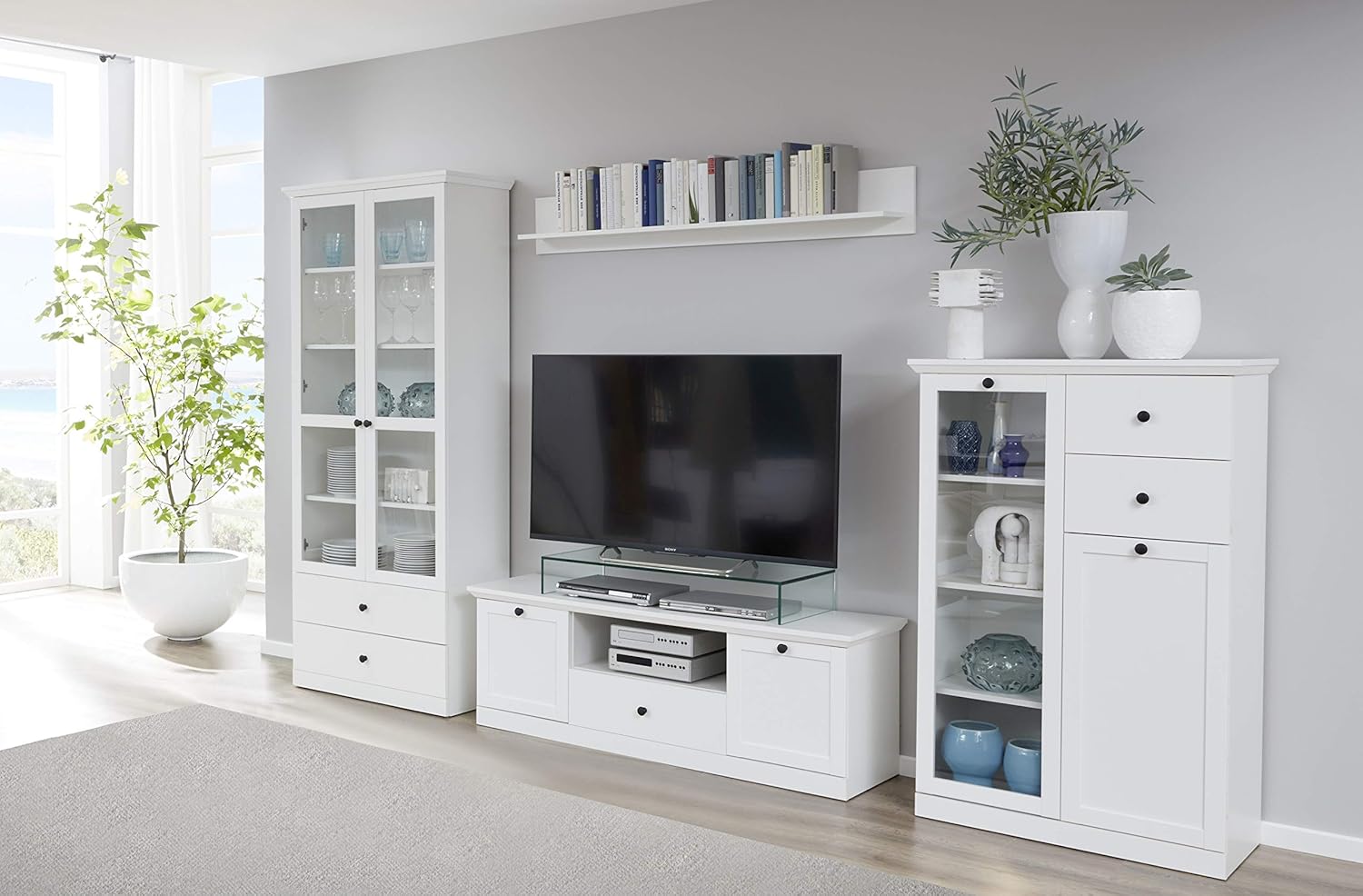 trendteam smart living - Baxter - Vitrine - Weiß - Schrank mit 7 Fächern und 2 Schubladen - (BxHxT) 81 x 129 x 41 cm - Landhausstil - Kratzfest