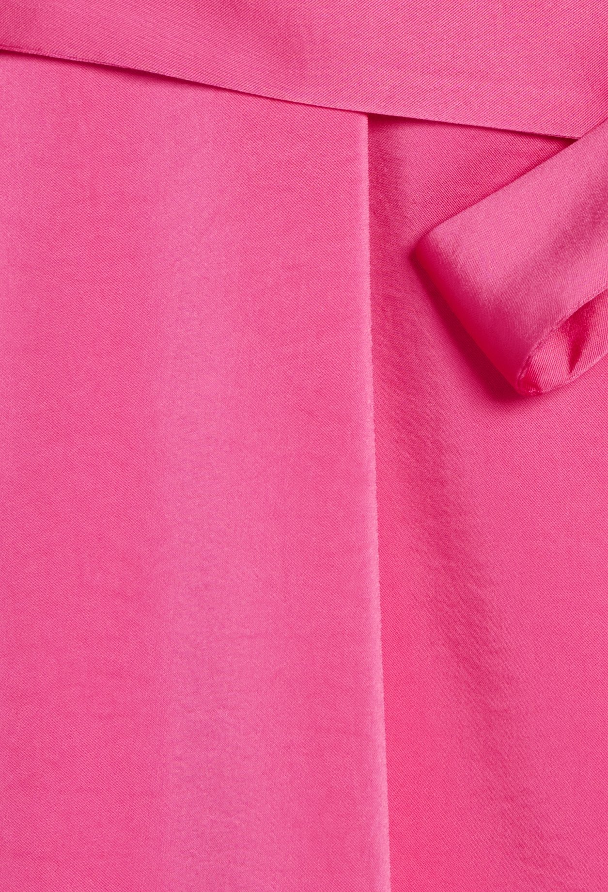 Robe courte asymetrique rose