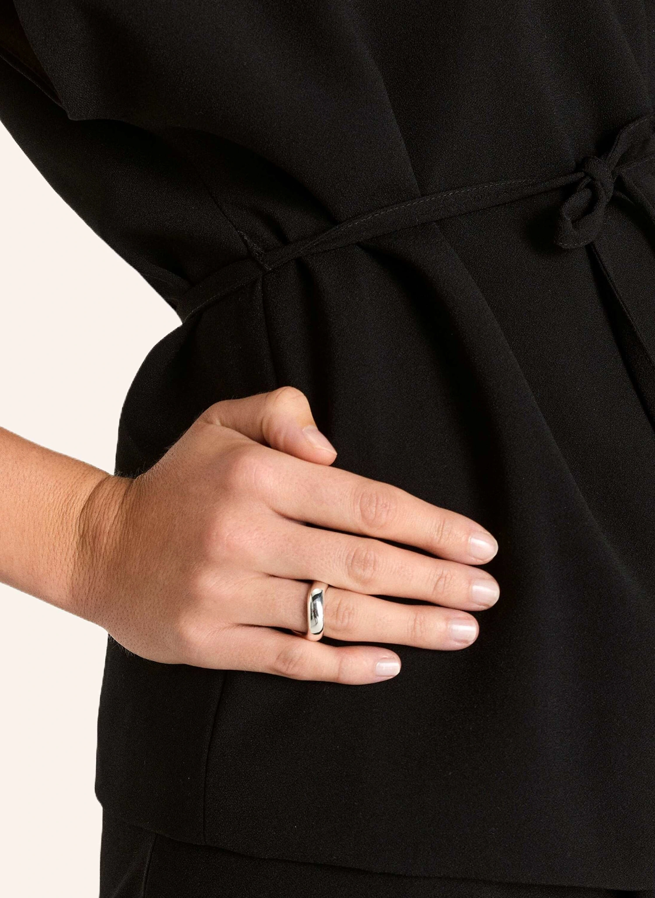 Pompidou Ring CHUBBY WAVE RING by GLAMBOU