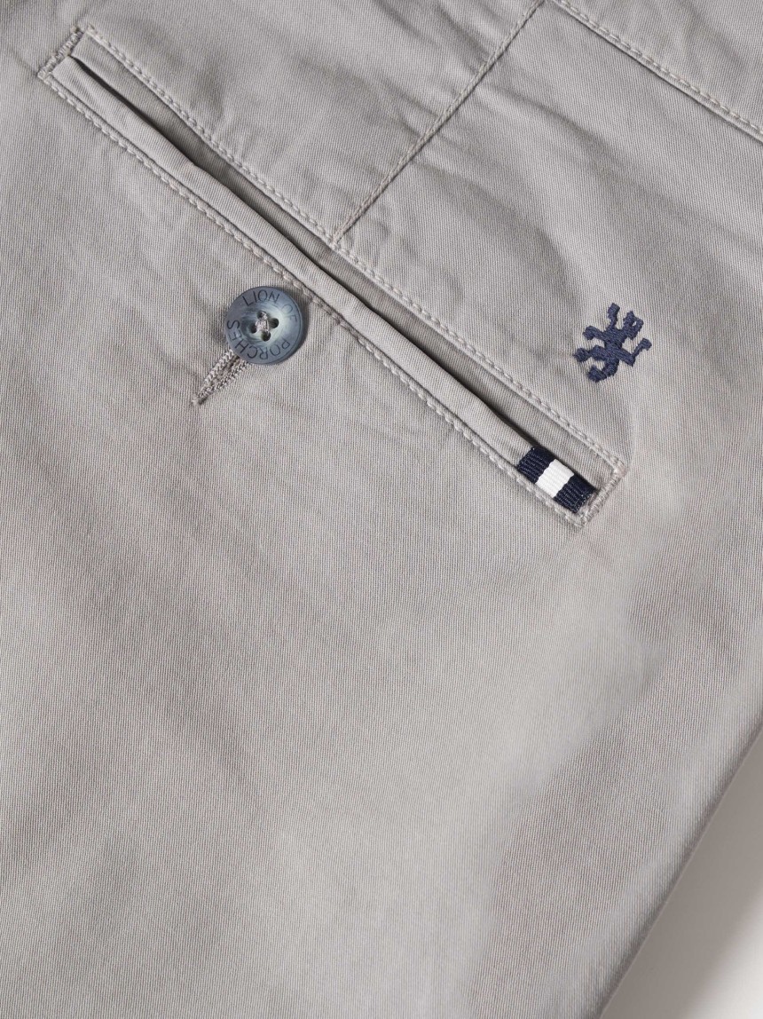 Calças chino regular fit