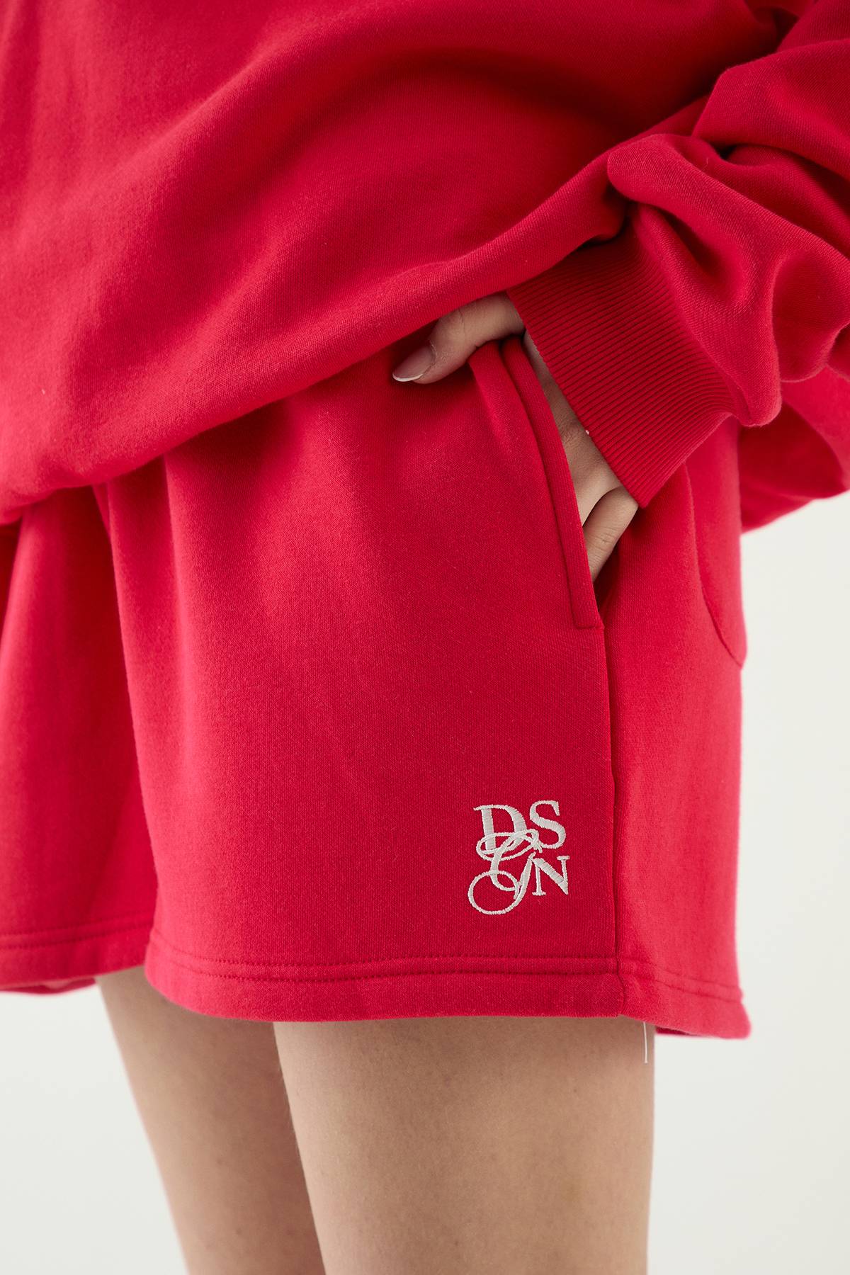 Short De Sport À Taille Cordon Dsgn Studio