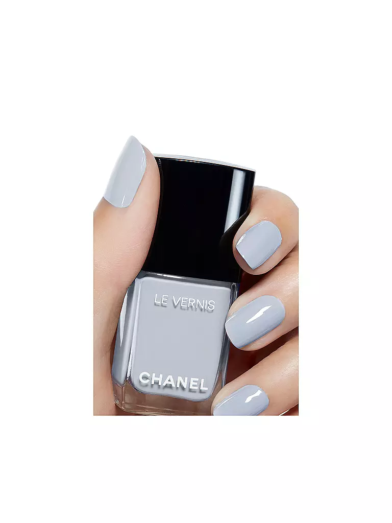 CHANEL NAGELLACK – FARBE UND GLANZ MIT LANGEM HALT 13ML hellblau
