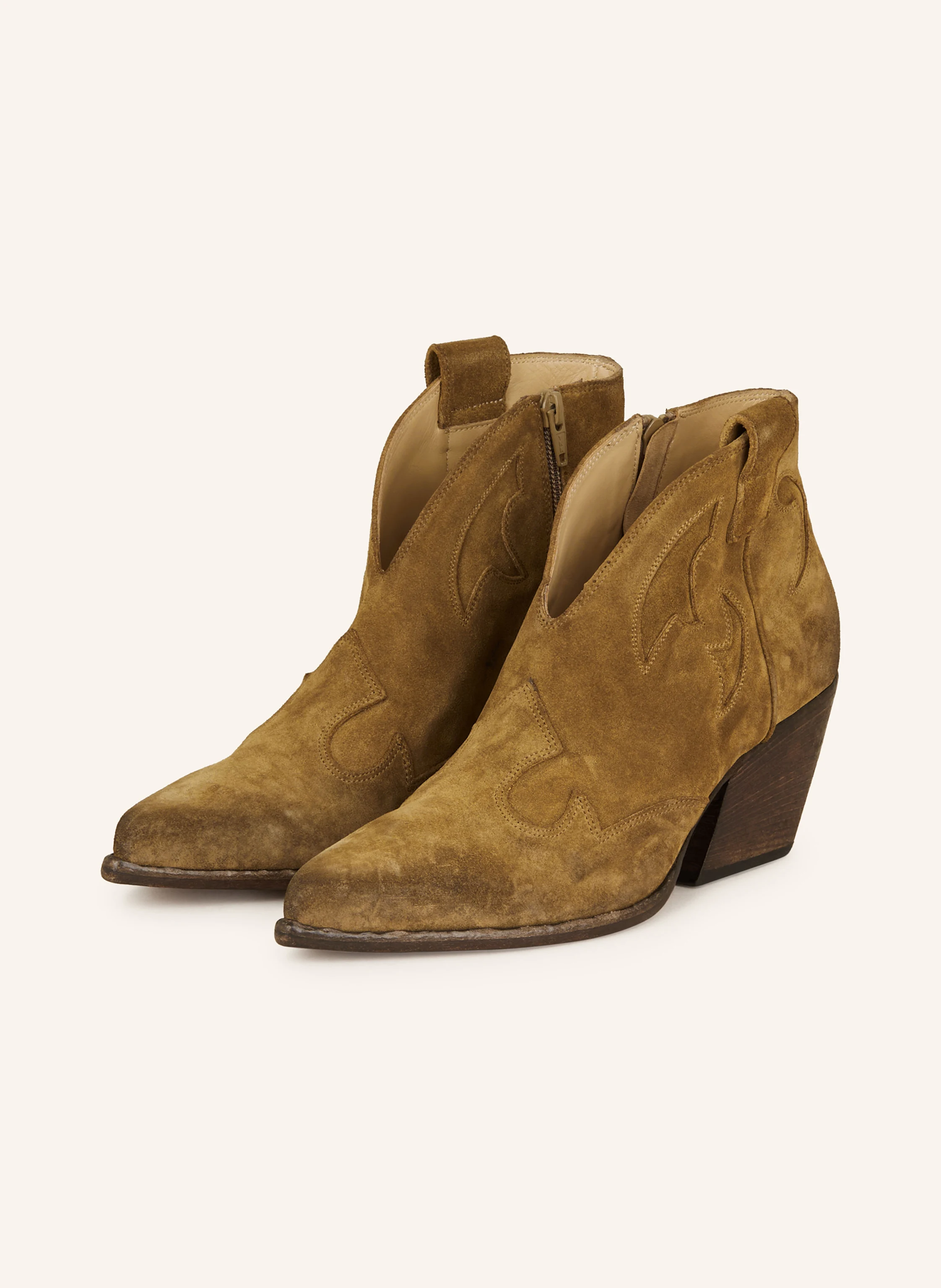 ELENA IACHI Cowboy Boots