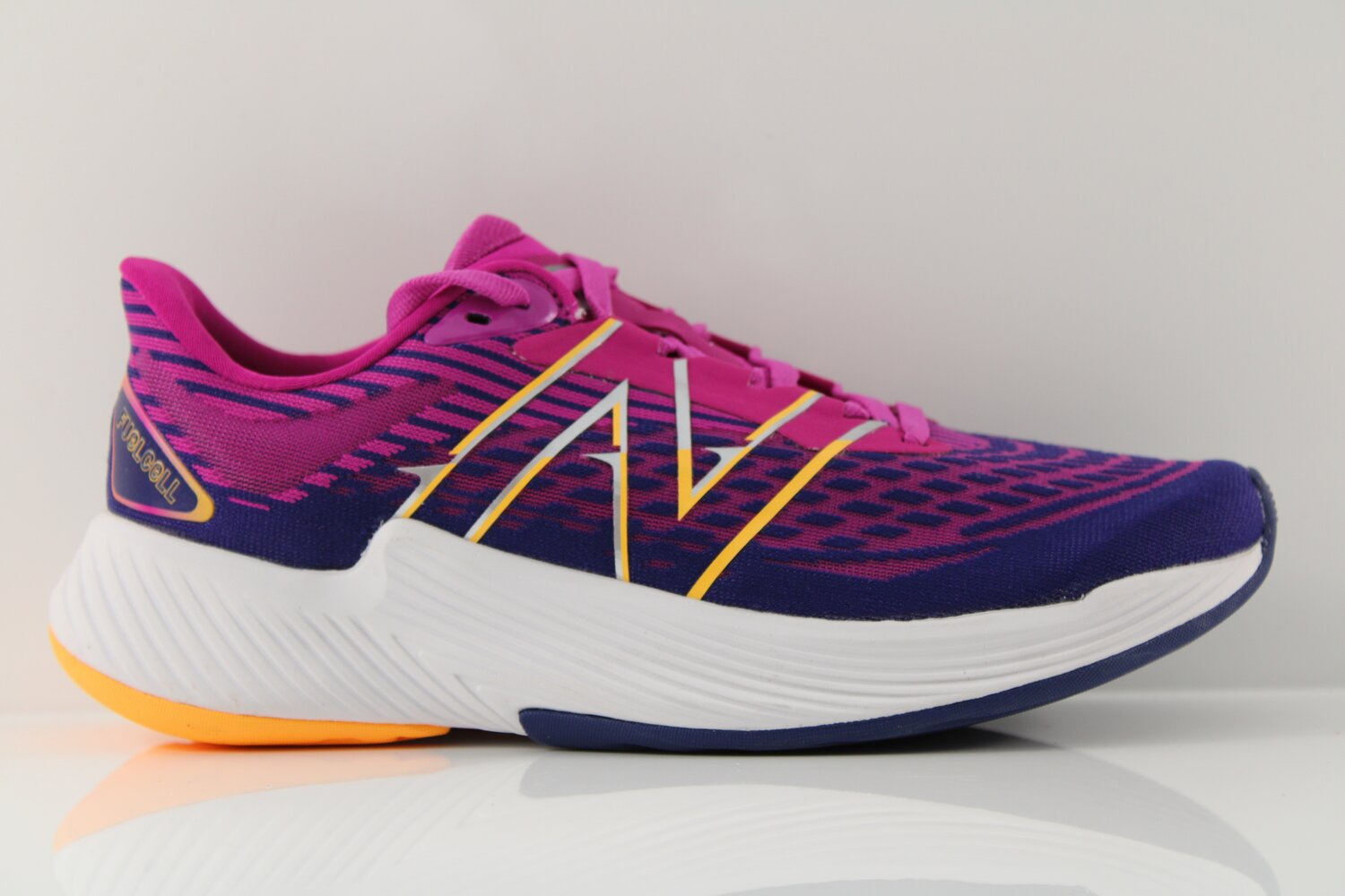 New Balance Fullcell Prism V2