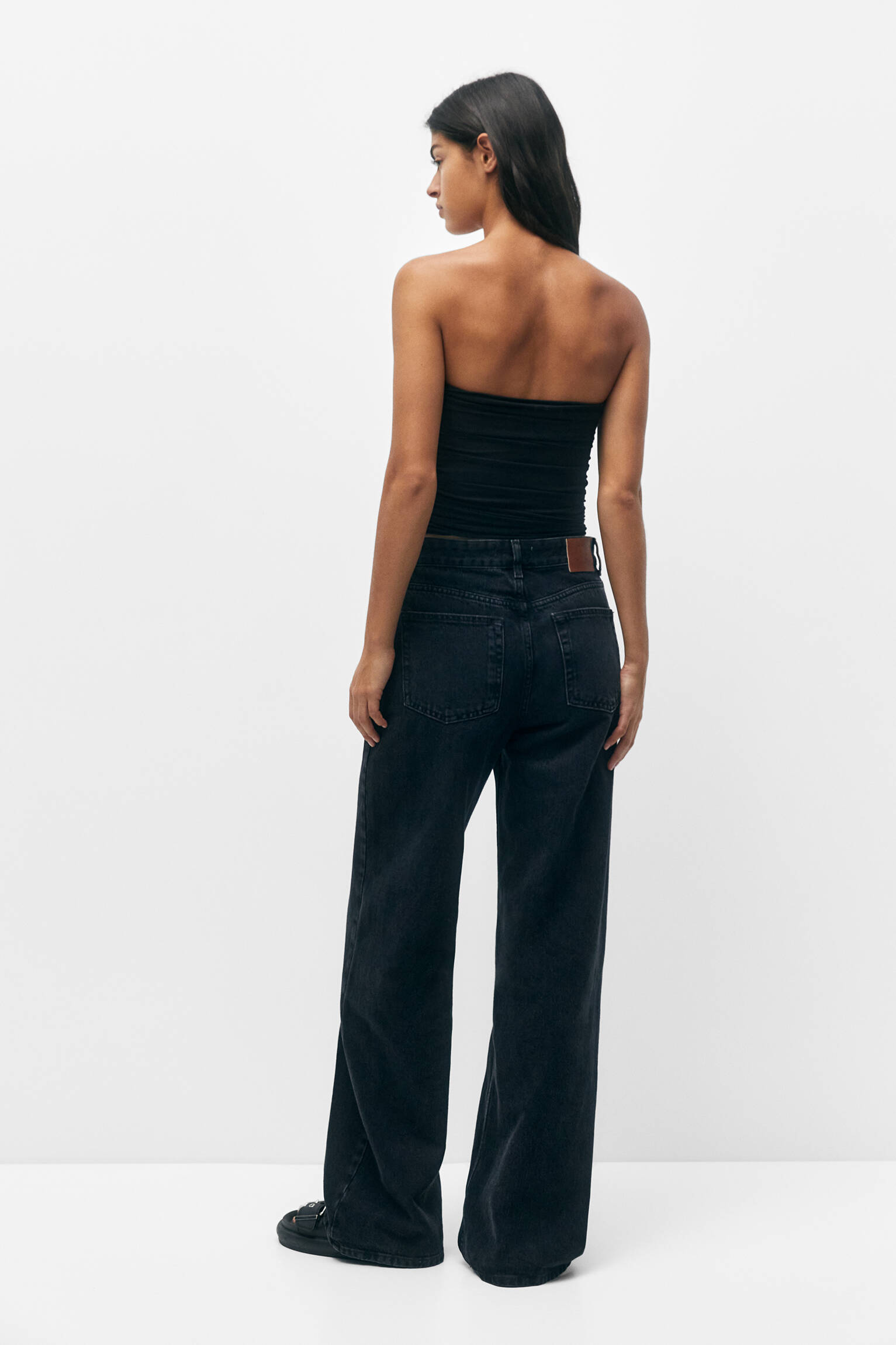 Top bandeau de tule com babados - Preto