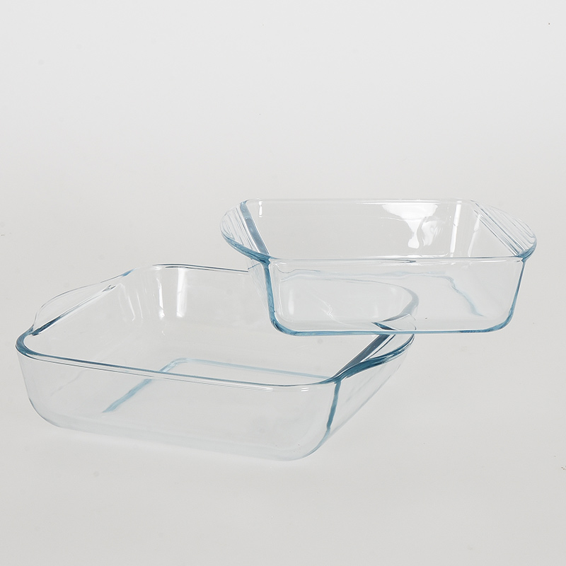 Ensemble plats à four carrés