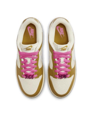 Nike Dunk Low SE Women's Shoes