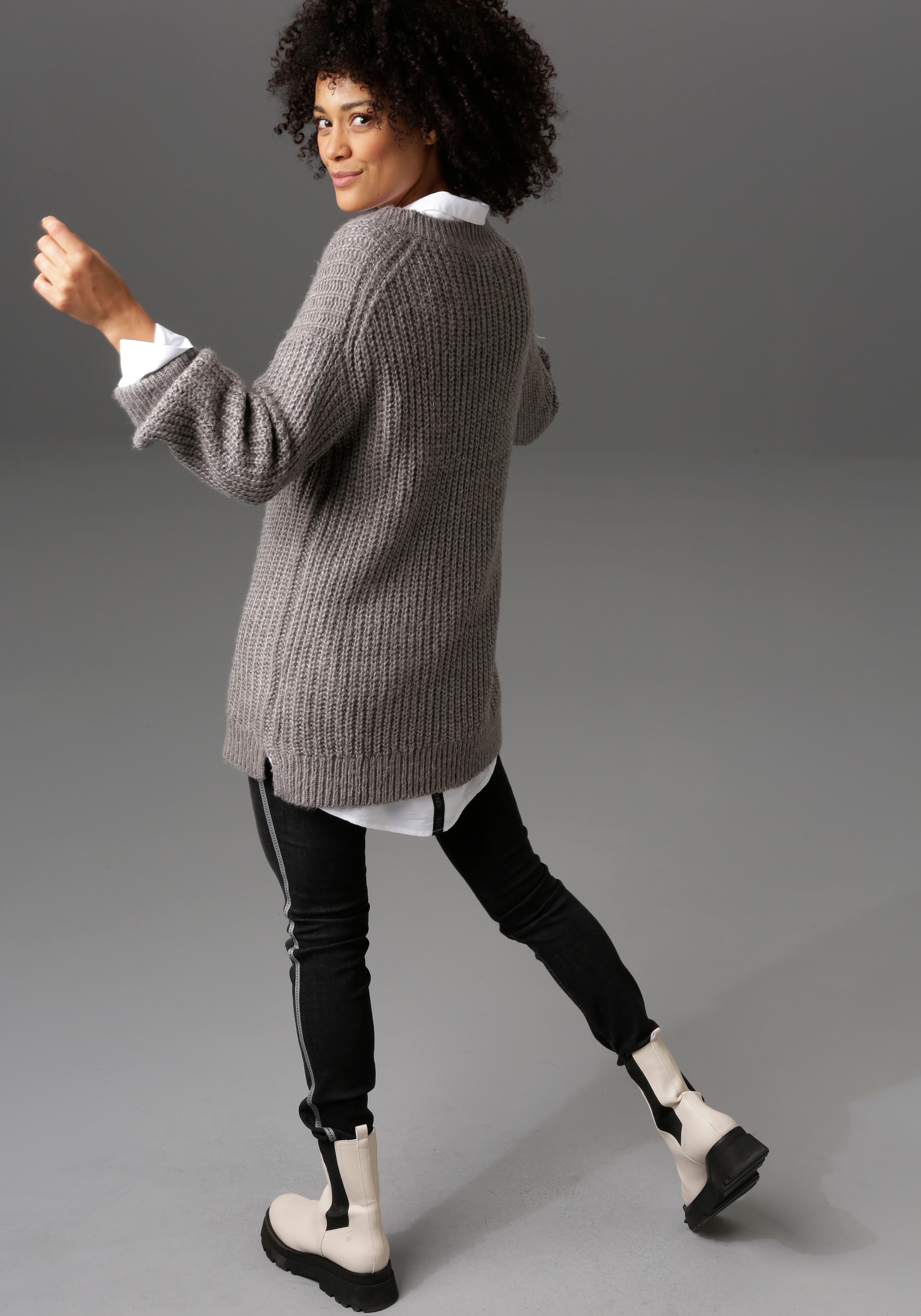 Aniston CASUAL Longpullover , mit fixierten Umschlag an den langen Ärmeln