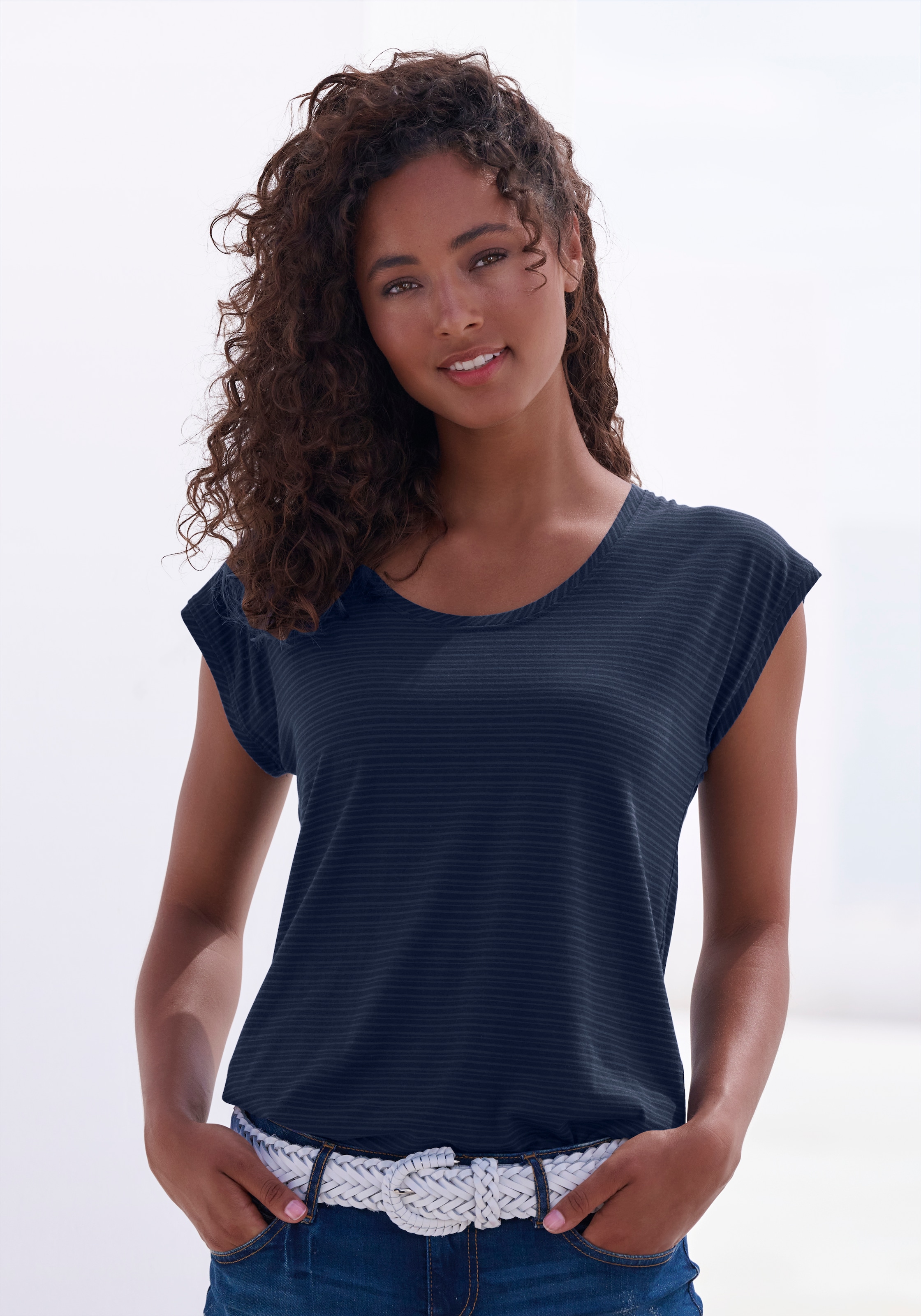Beachtime Kurzarmshirt »mit leicht transparenten Streifen«, aus weicher Baumwoll-Viskose-Qualität