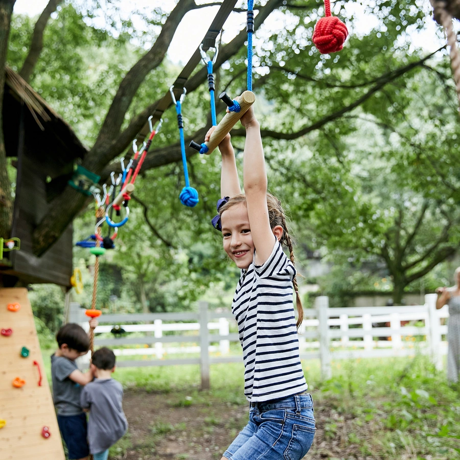 Outsunny Kinder-Kletterset mit viel Zubehör mehrfarbig