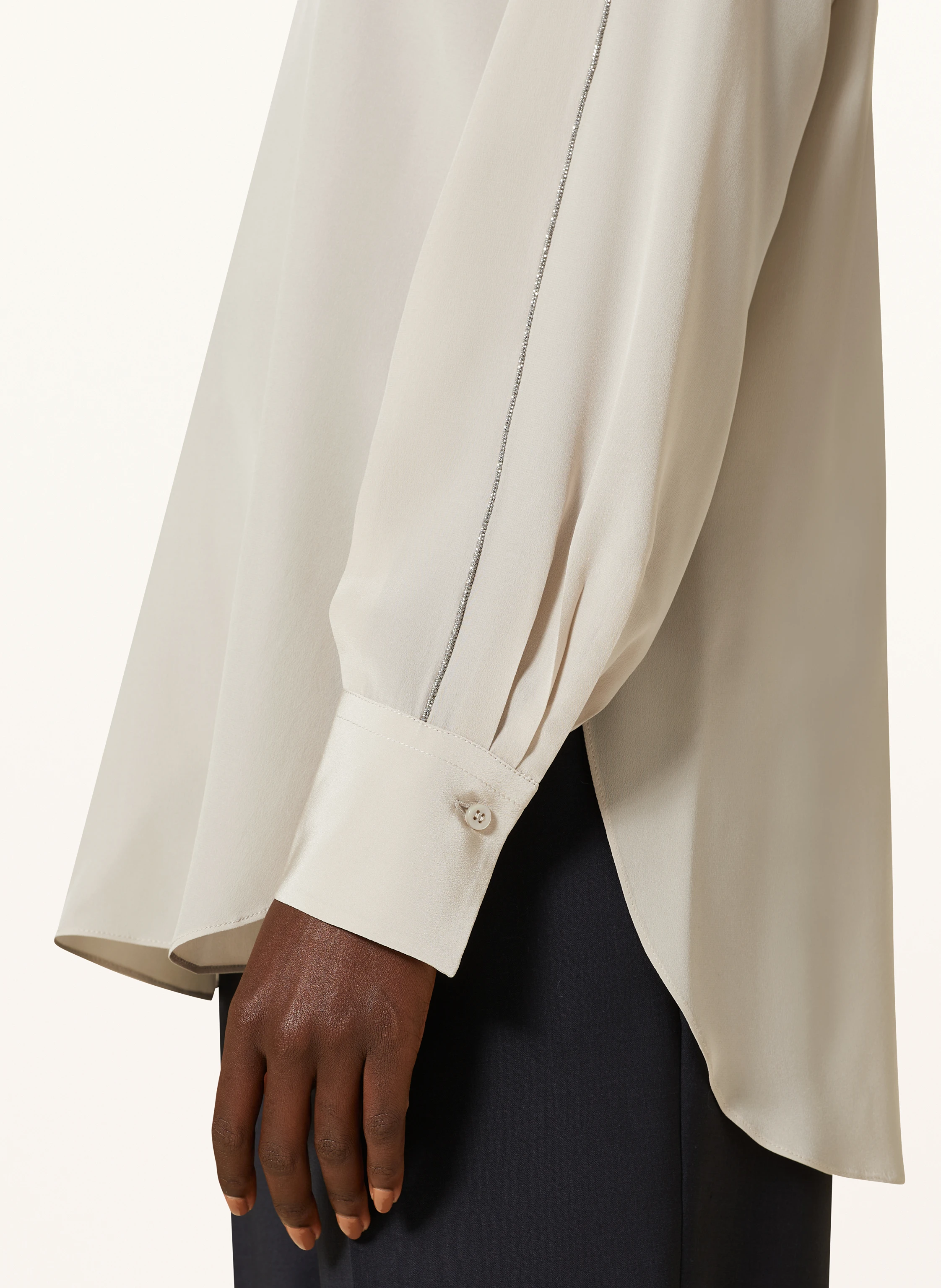 BRUNELLO CUCINELLI Blusenshirt aus Seide mit Schmucksteinen