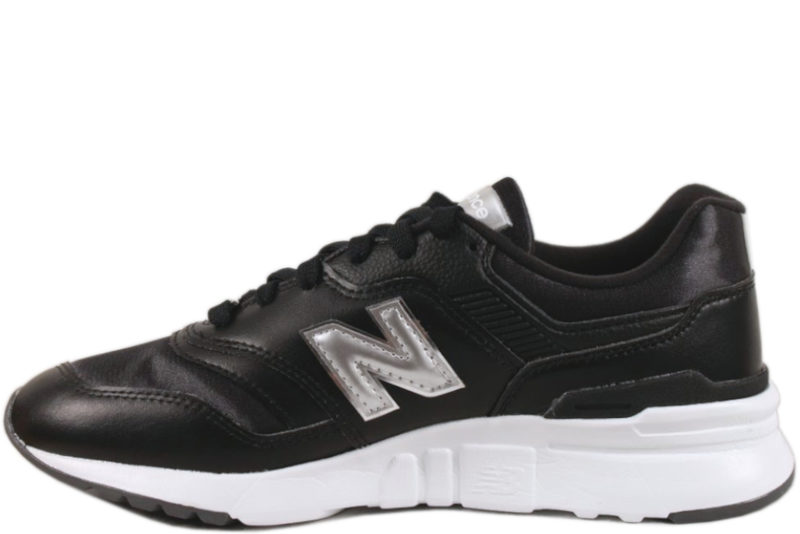 NEW BALANCE MEDIUM MOYEN SORT SKIND SNEAKERS