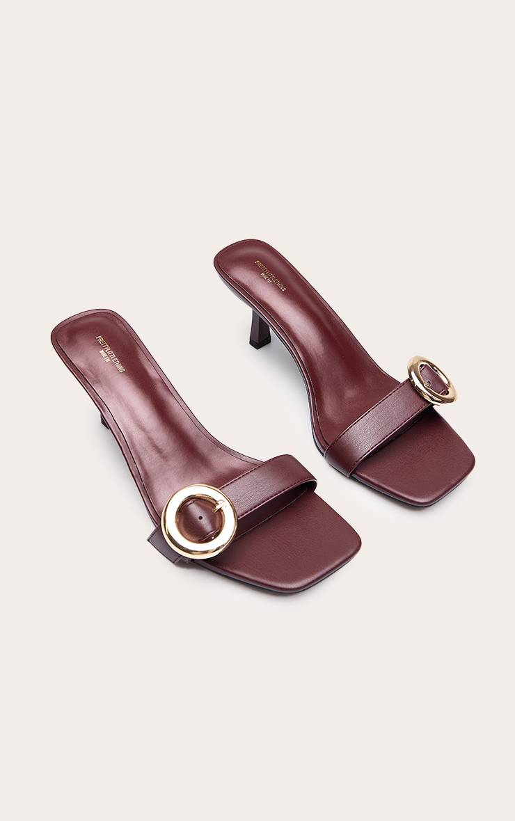 Rouge Bordeaux Mules À Petit Talon En Synthétiquecuir À Bout Carré Avec Boucle Coupe Large