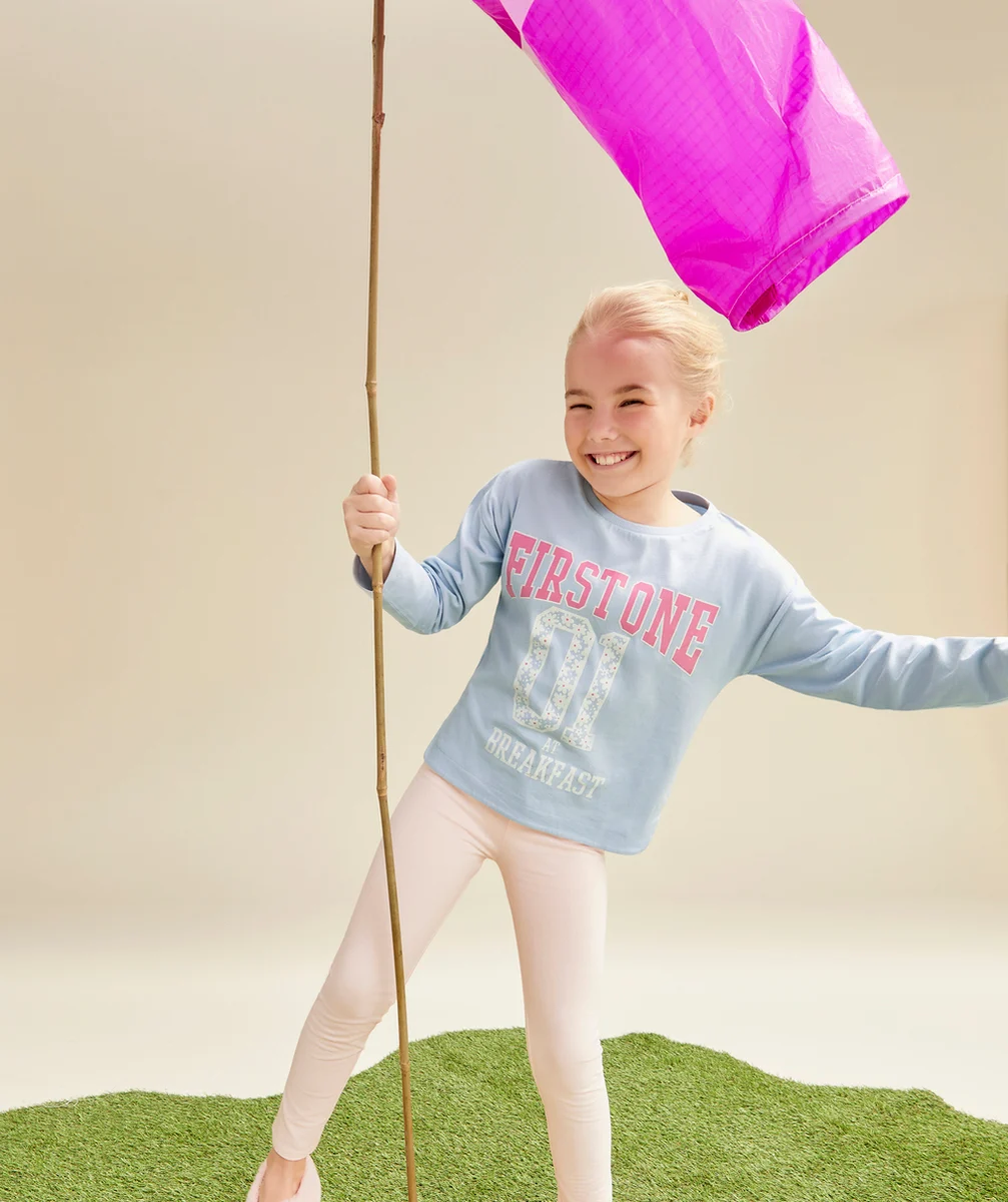 PYJAMA FILLE EN COTON BIO BLEU ET ROSE AVEC MESSAGES ET NUMÉROS