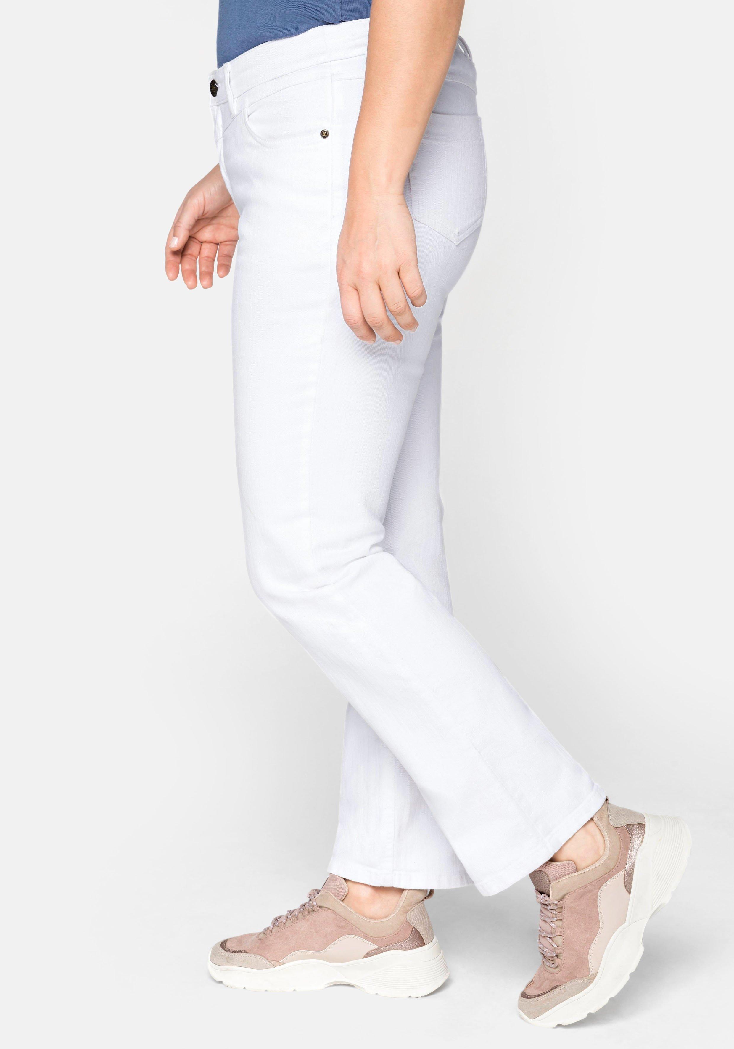 Gerade Jeans mit Used-Effekten