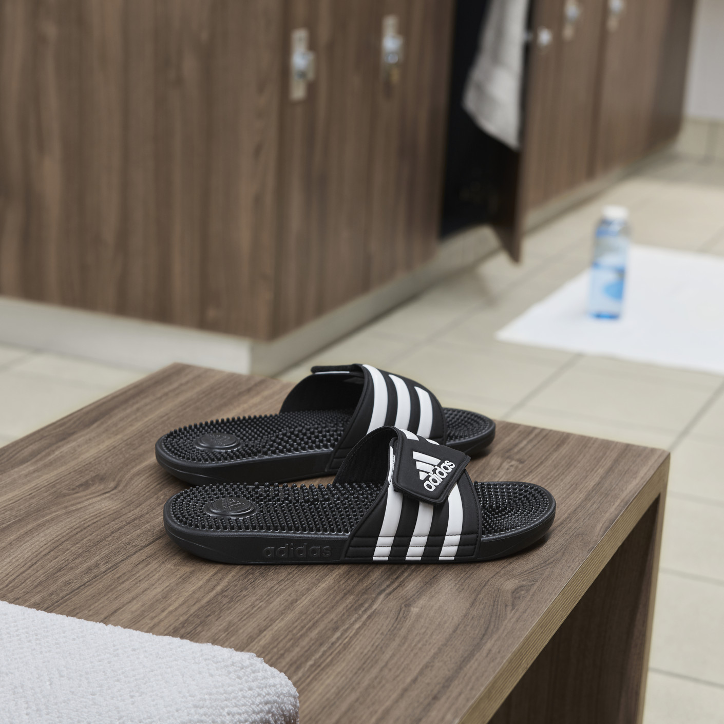Adidas Adissage Slippers Zwart Wit
