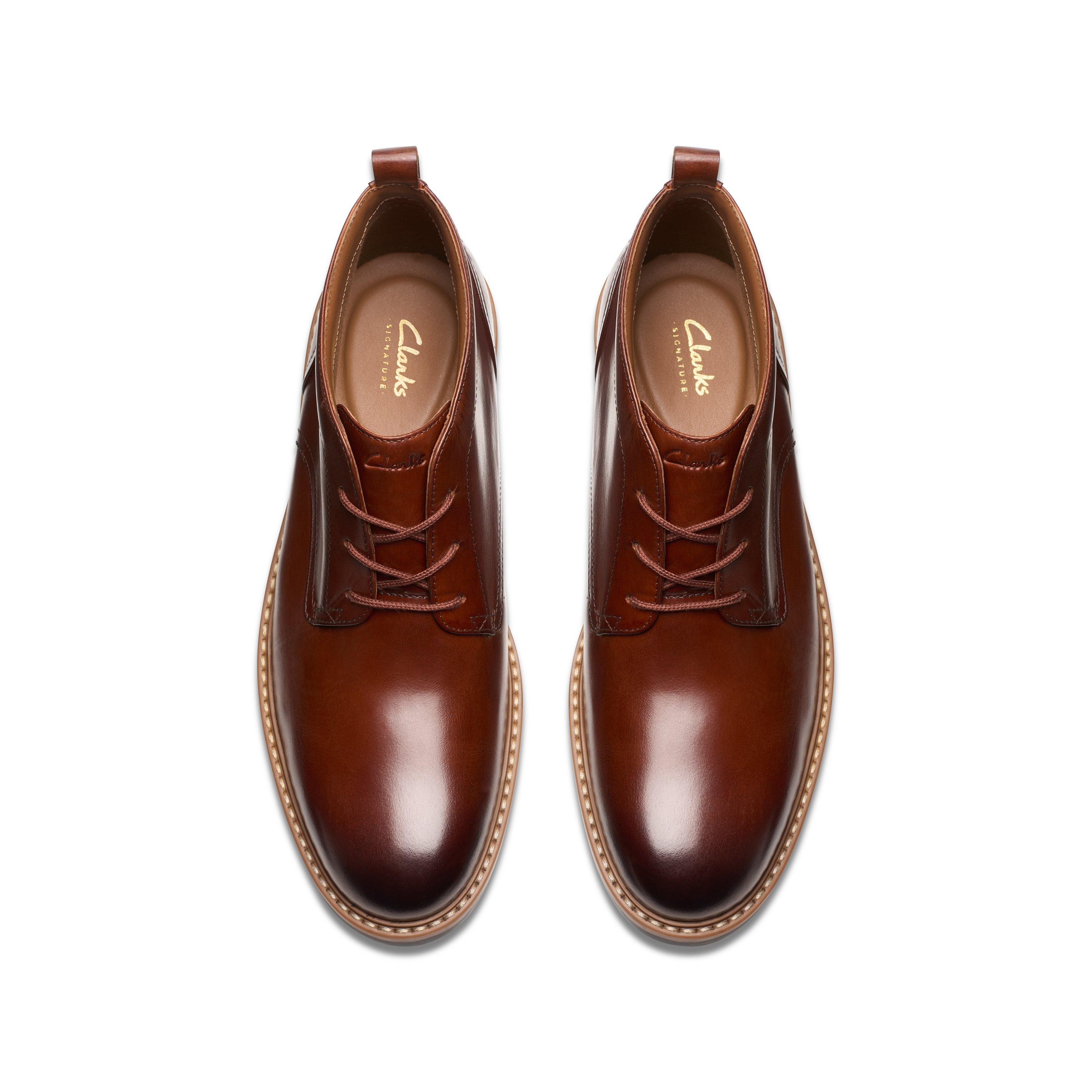 Clarks Aldwin Chukka Boots