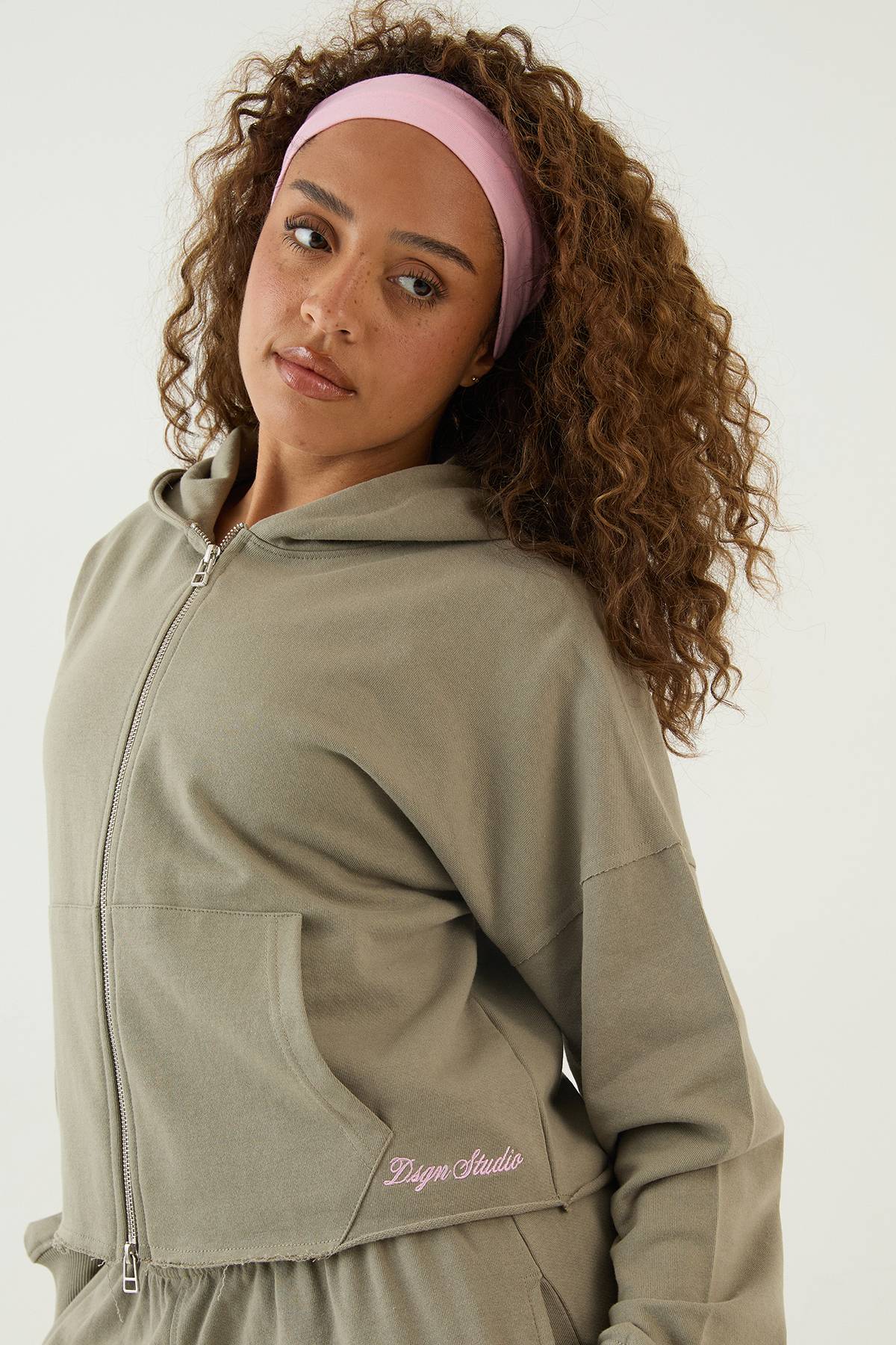 Sweat À Casynthétiqueche Zippé Léger Dsgn Studio