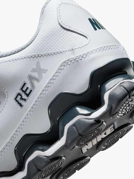 Nike REAX 8 TR Sneaker Silber