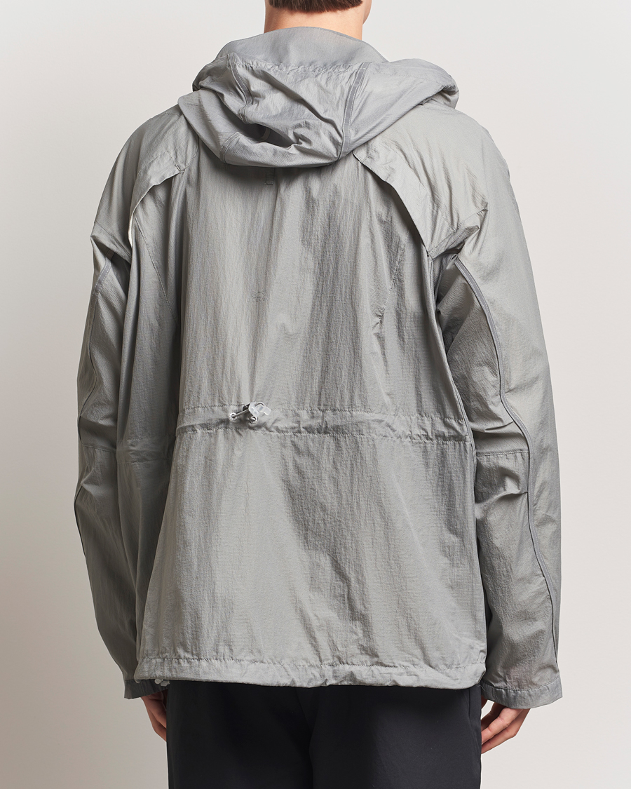 Oakley Latitude Flight Wind Jacket Cement