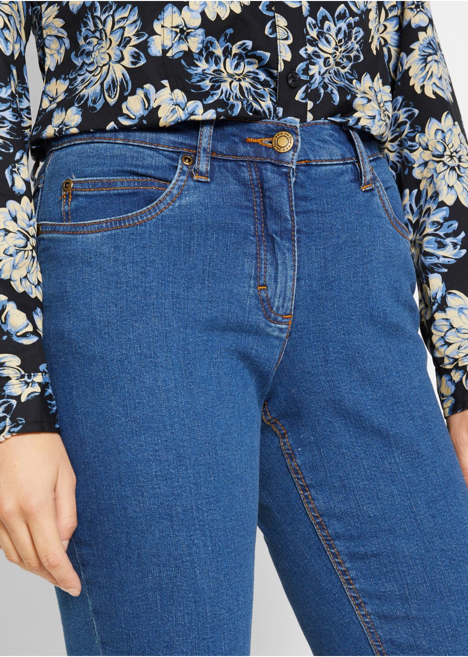 Jean extensible best-seller, Straight