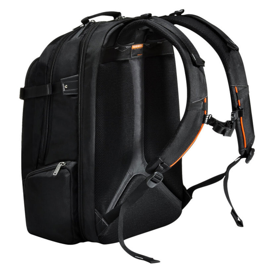 Everki Titan 18.4