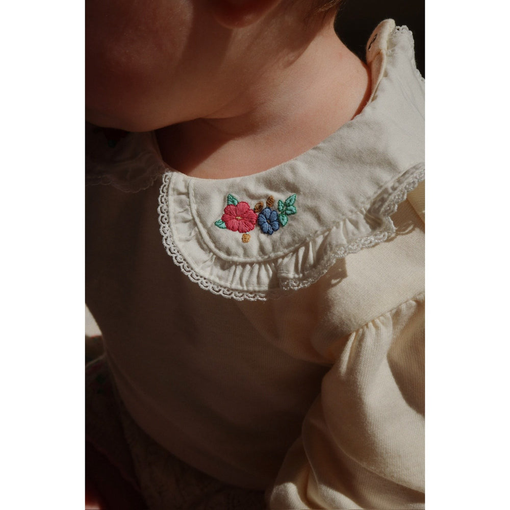 Køb Konges Sløjd Antique White Pami Body GOTS