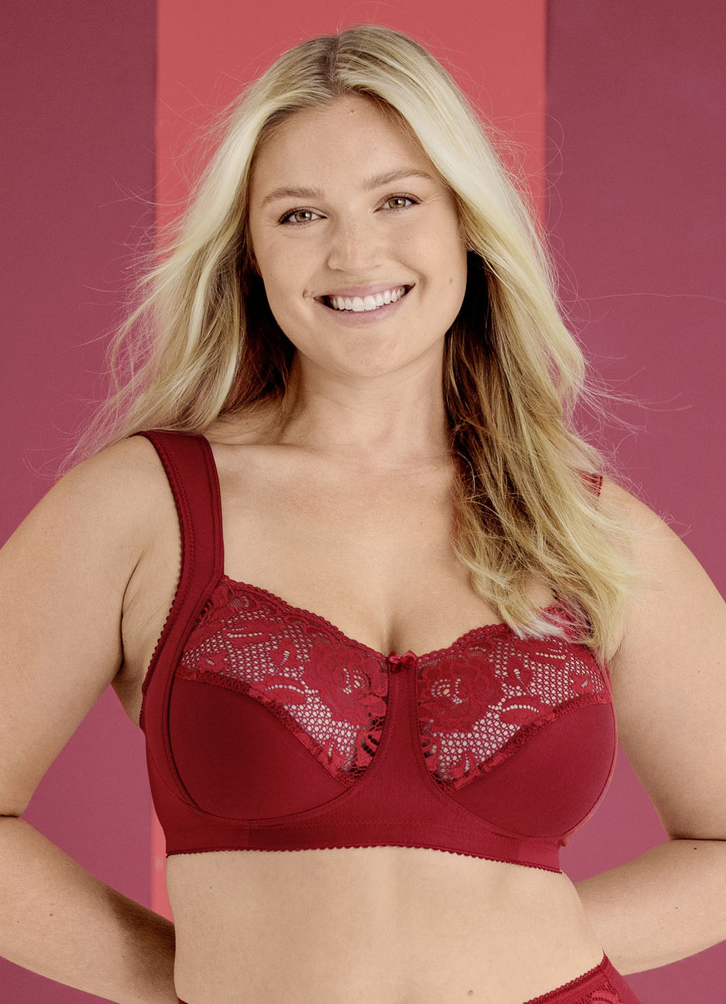 Miss Mary BH mit elastischen Spitzeneinsätzen