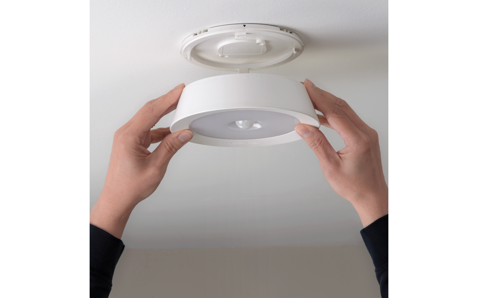 Mr. Beams MB981 LED Deckenleuchte mit Bewegungsmelder Batteriebetrieben