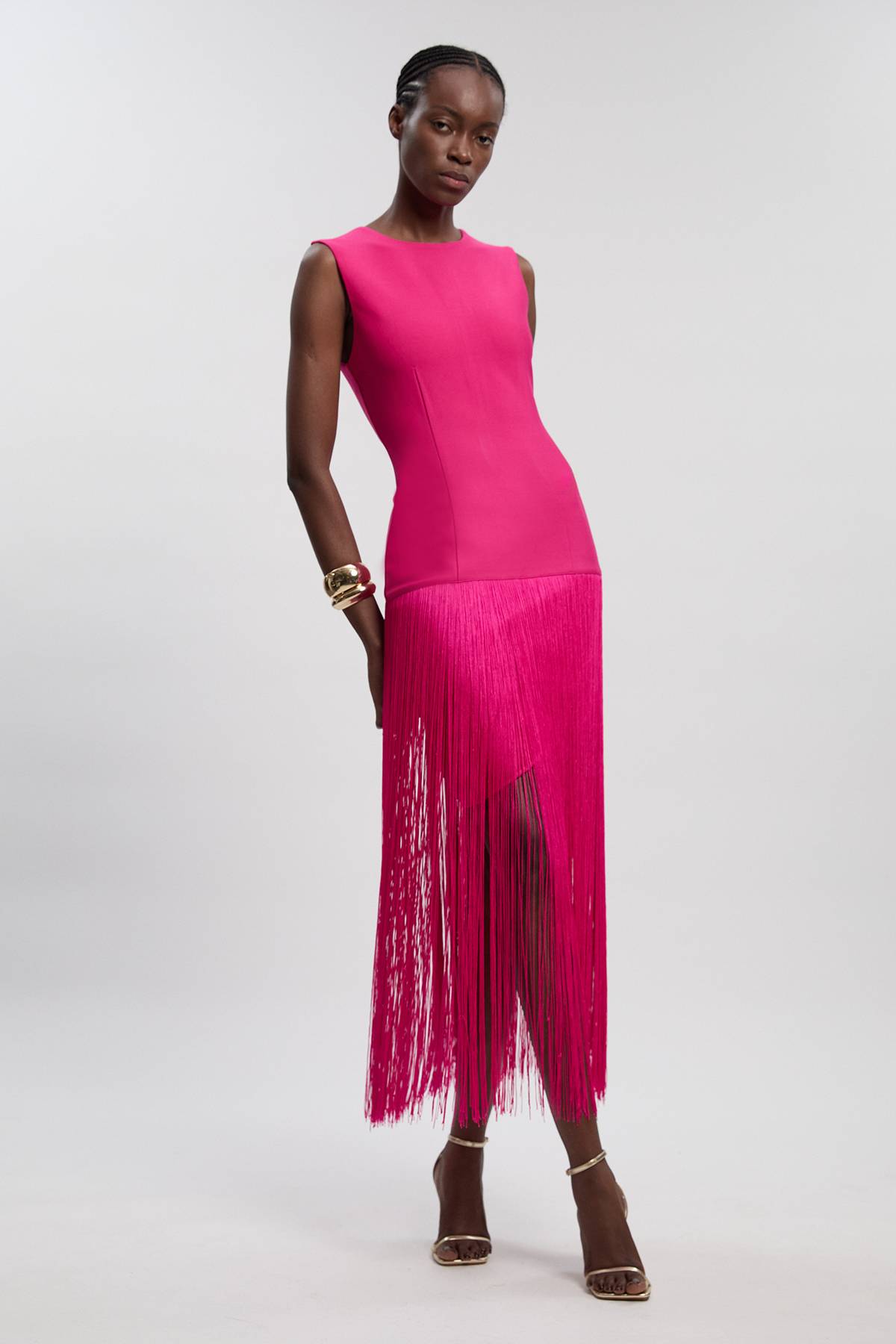 KarenMillen Robe Tricotée Moulante à Bandage avec Ourlet à Pompons