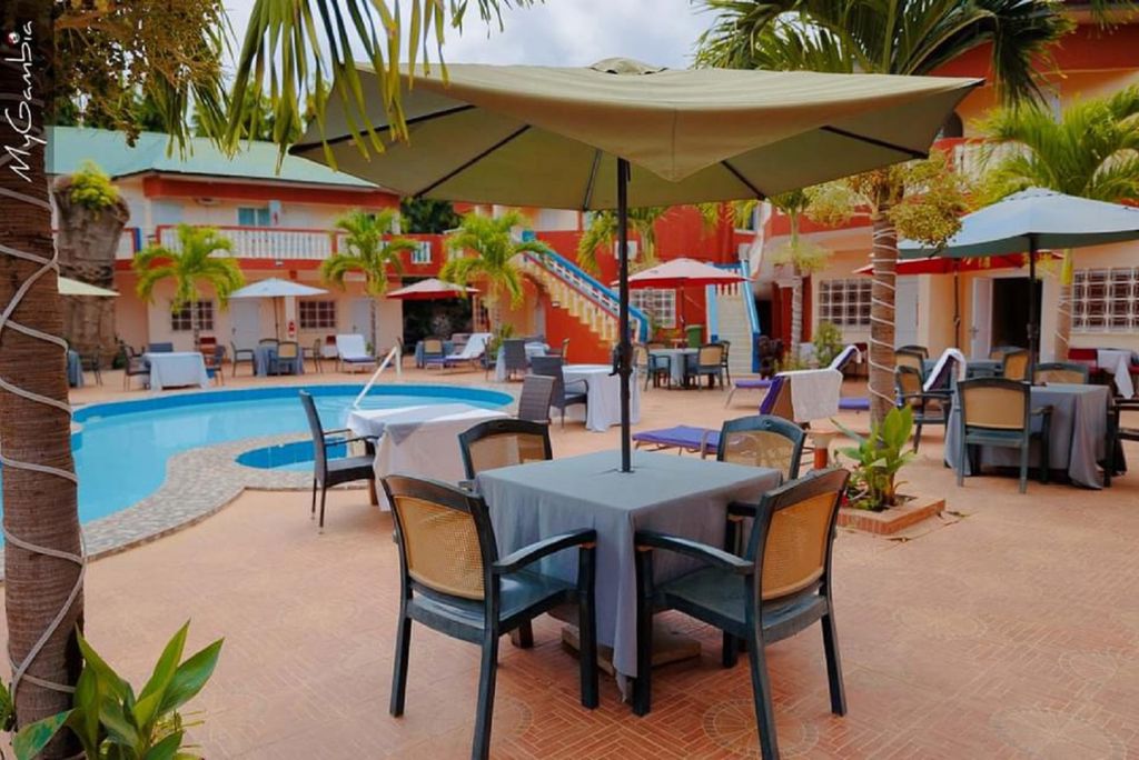 Baobab Holiday Resort Logies en ontbijt - Hotel