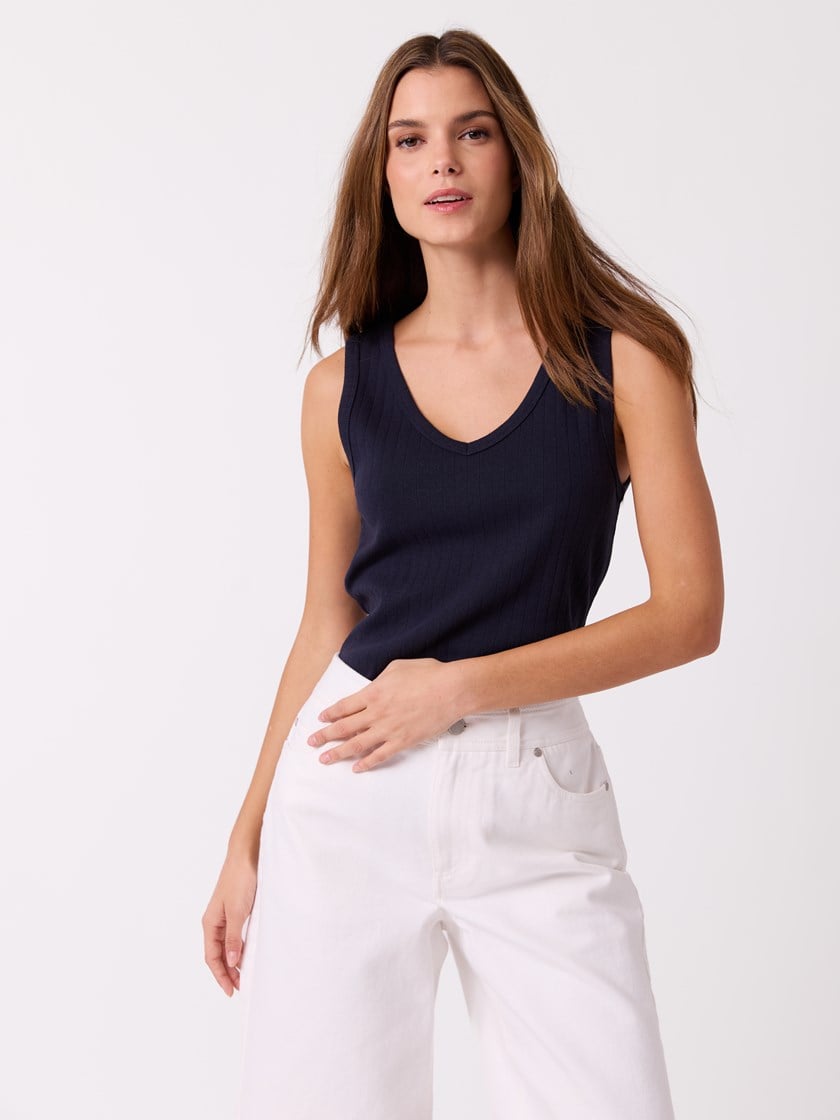 Vilma singlet Sky Captain