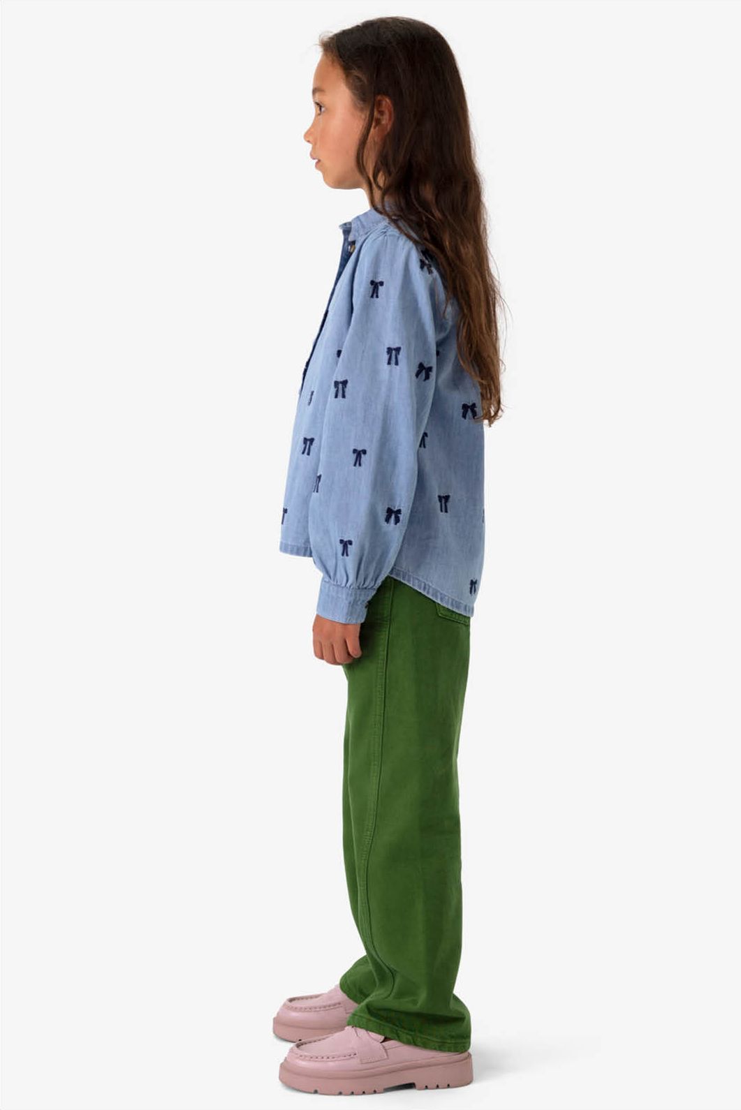 Blauwe blouse met strikken embroidery