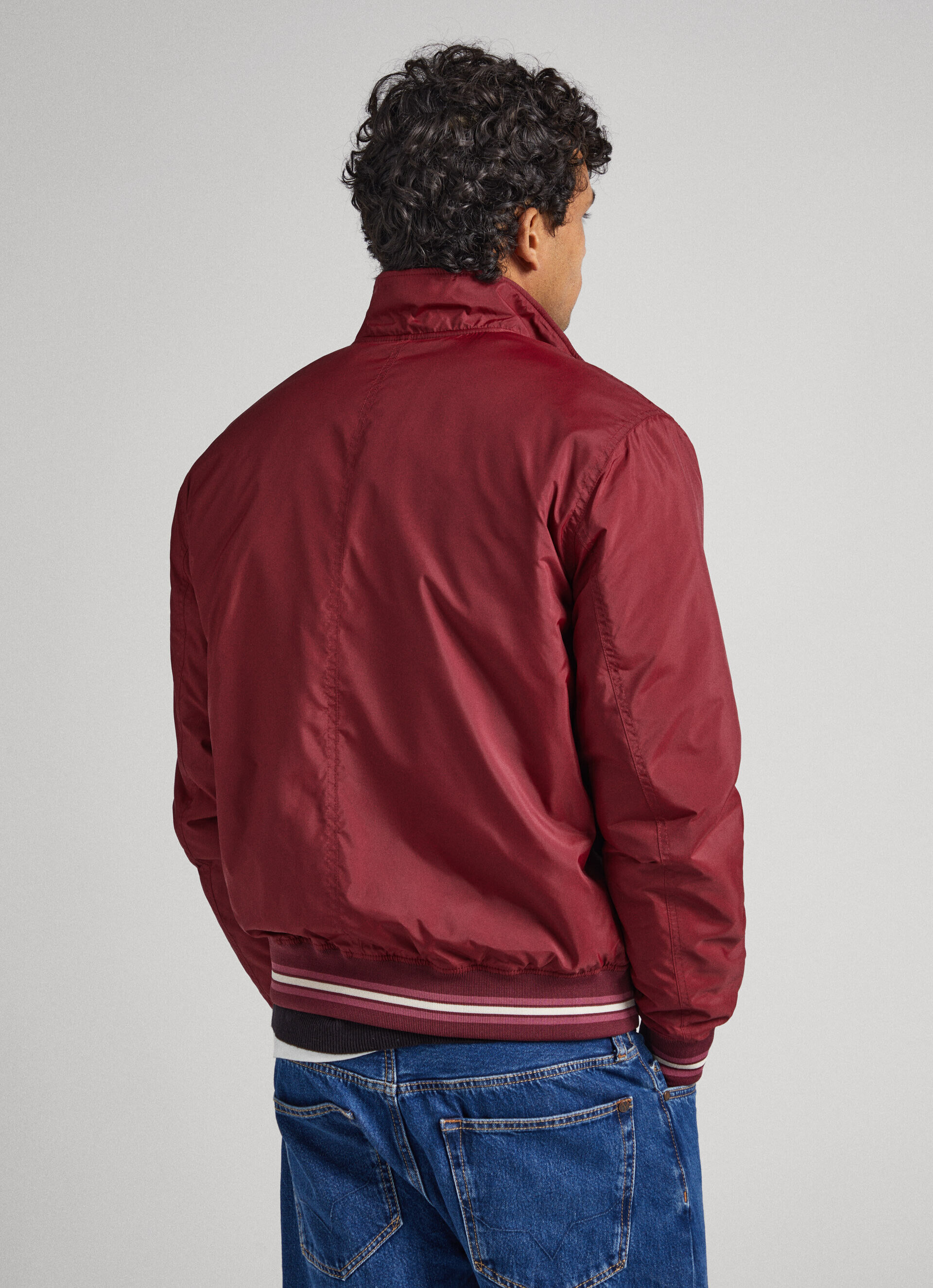 Jaqueta bomber de tecido reciclado - vermelho borgonha