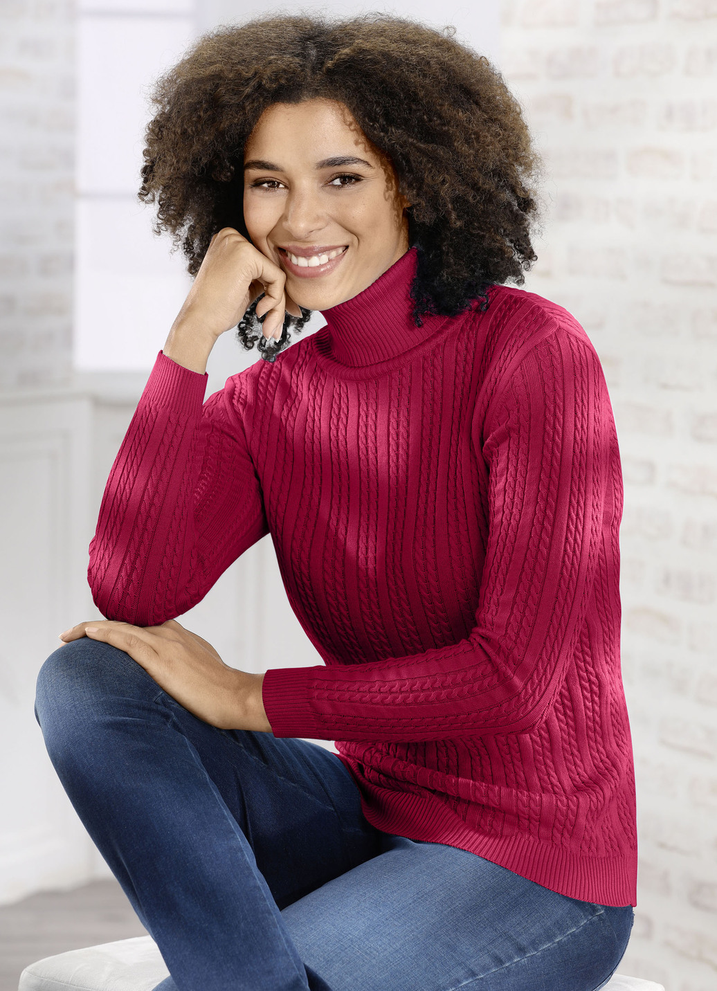Pullover mit streckender Struktur