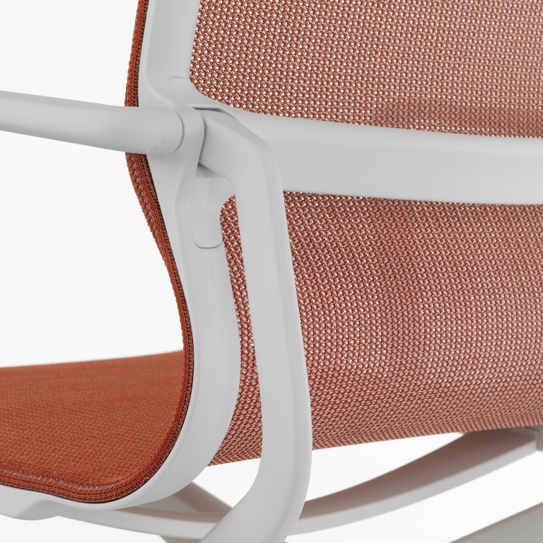 Vitra Physix bureaustoel soft grey onderstel trioknit brick