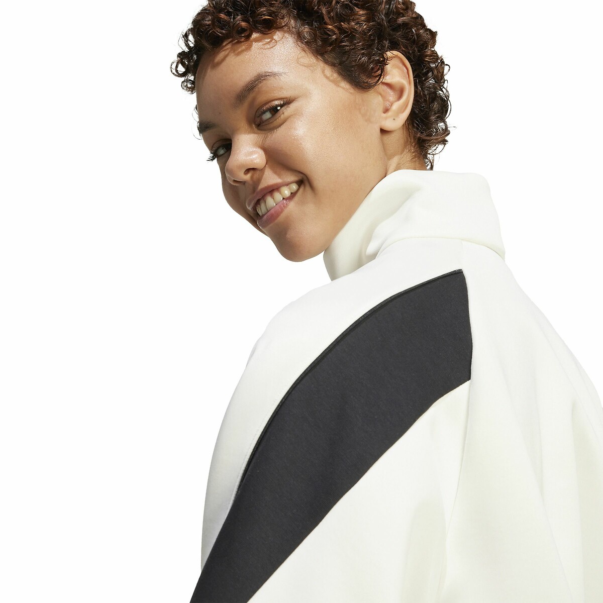 ADIDAS ROUPAS ESPORTIVAS<br>Jaqueta, corte reto