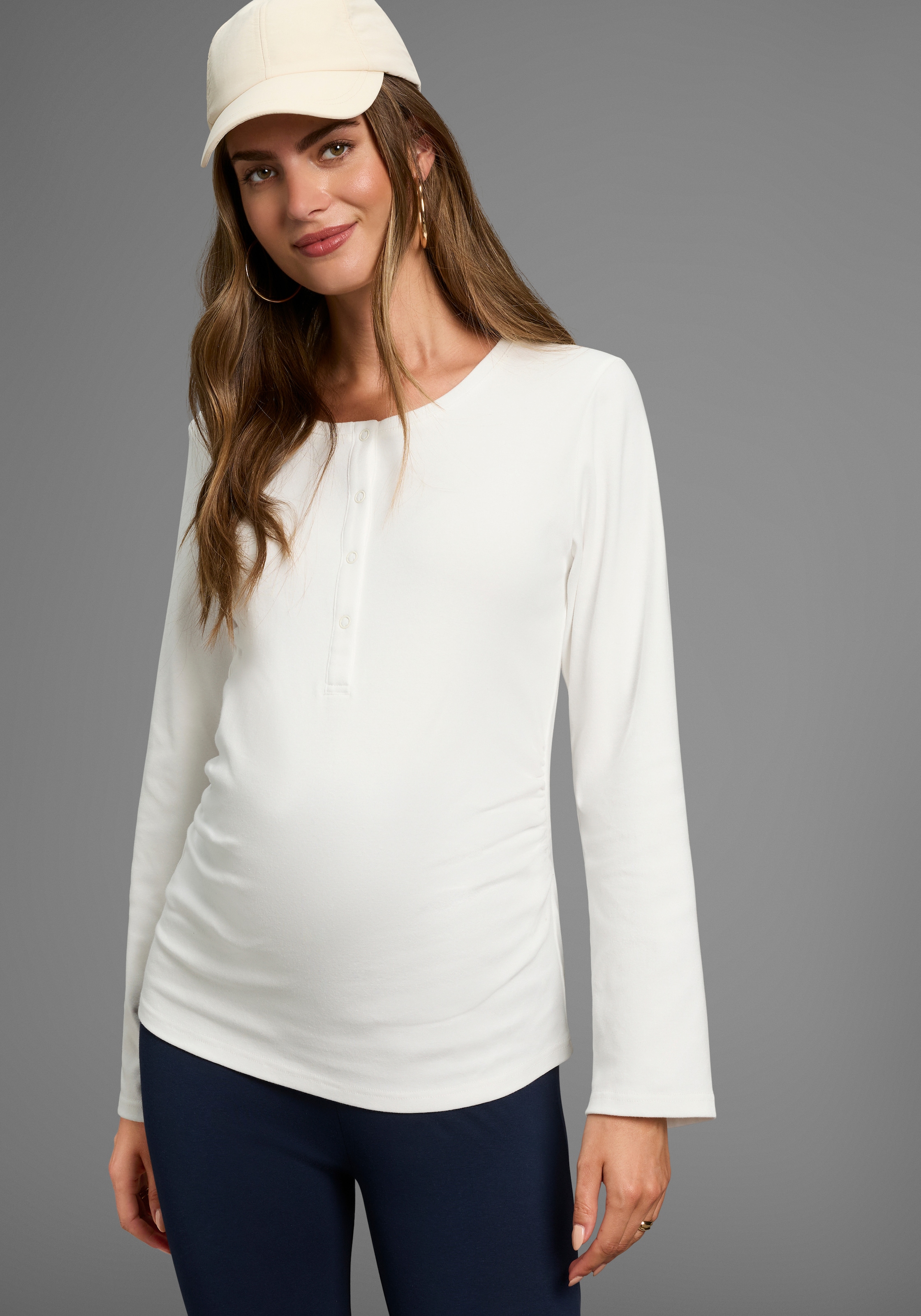 Neun Monate Umstandsshirt »2er Pack Stillshirts mit praktischem Ausschnitt«, 2 Stk. 2er Pack Umstands-Shirt für Schwangerschaft und Stillzeit