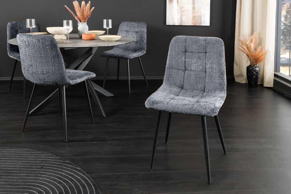 Moderner Design Stuhl TRES CHIC grau Chenille Cremona schwarze Metallbeine