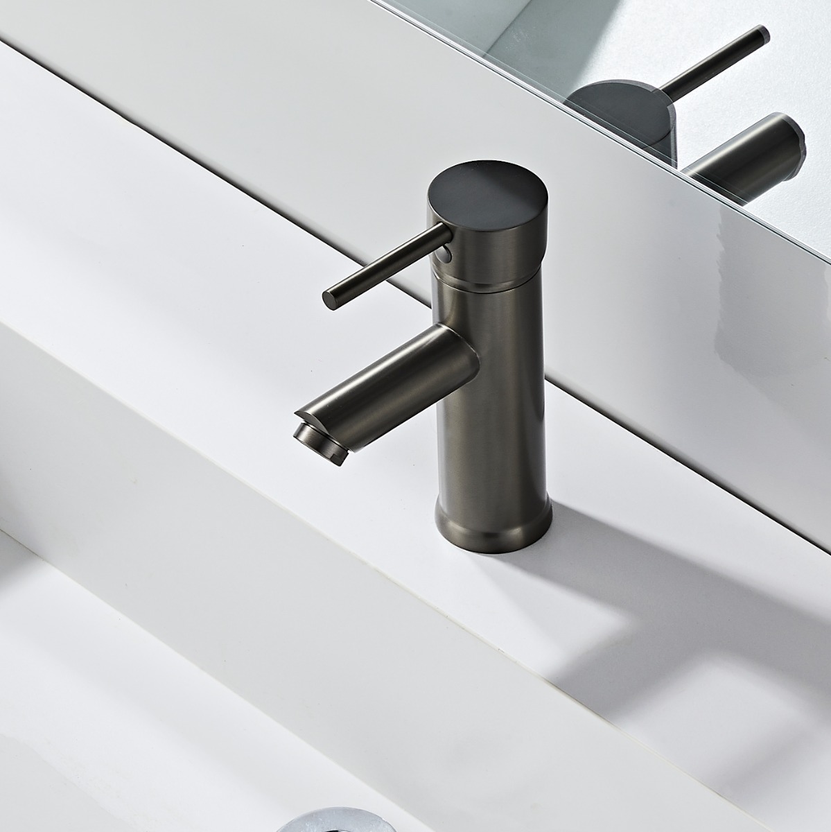 Saniclear Iron wastafelkraan verouderd ijzer - gunmetal