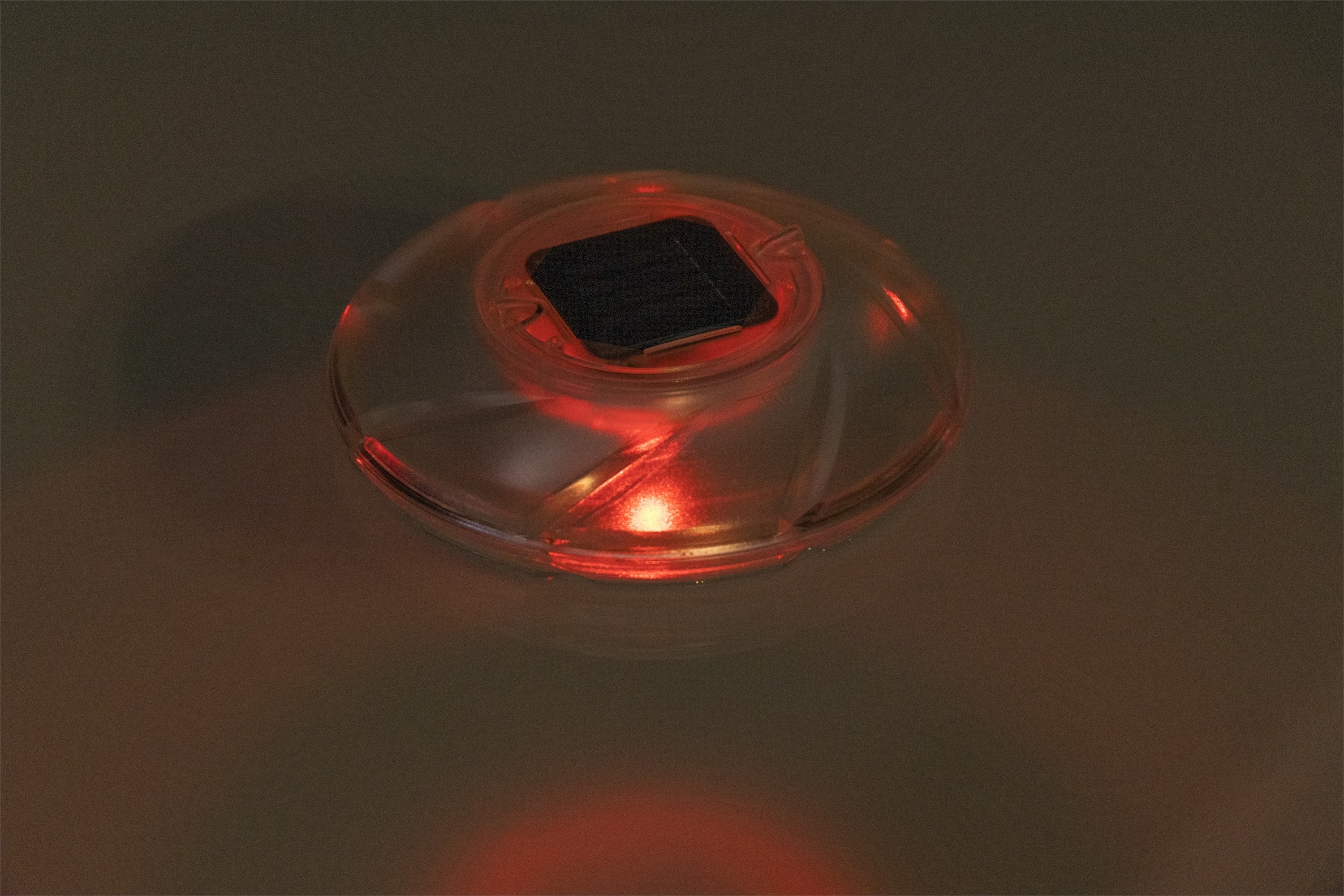 LED Solar Poolbeleuchtung schwimmend 18 cm