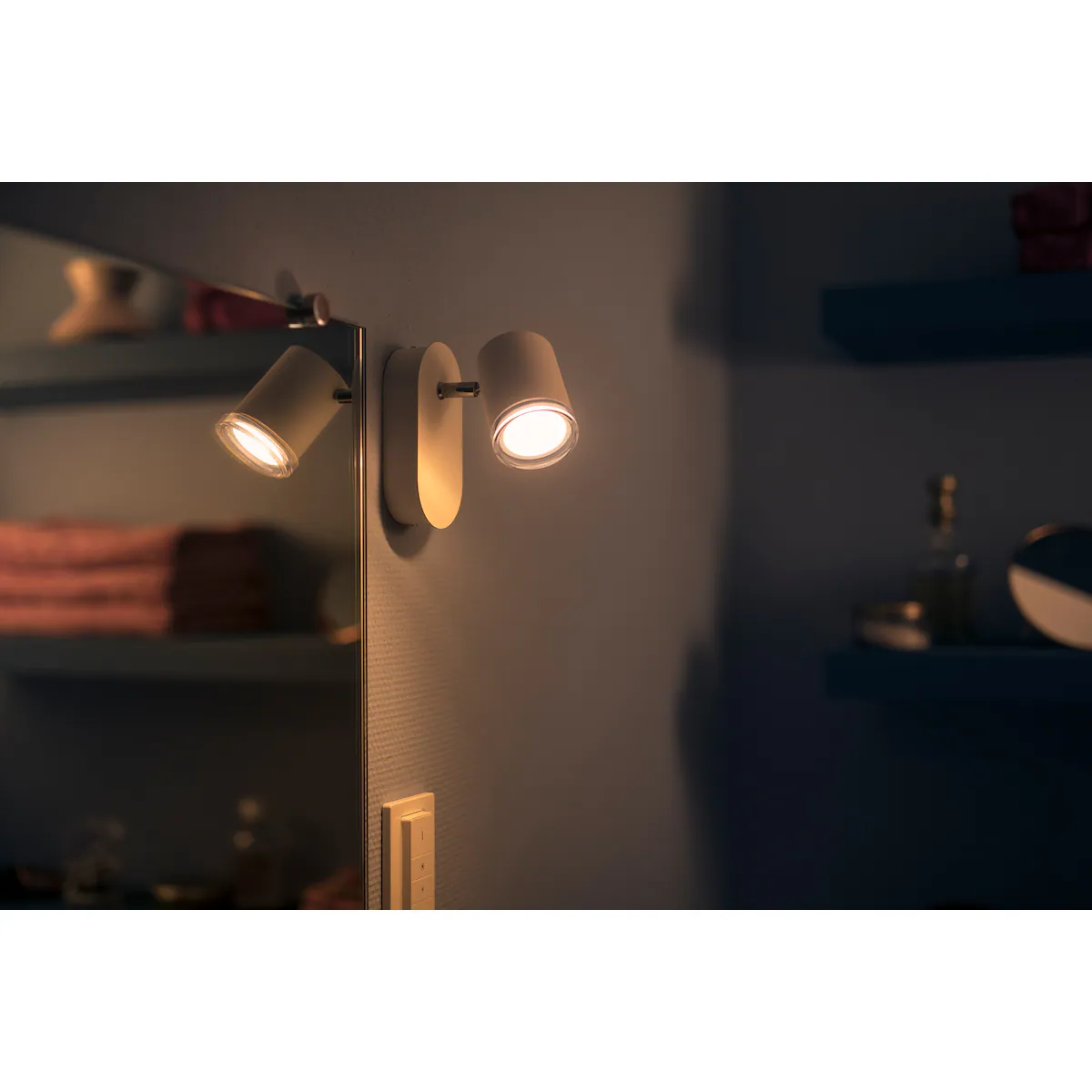 Philips Hue Adore spotlys 5W (hvit)