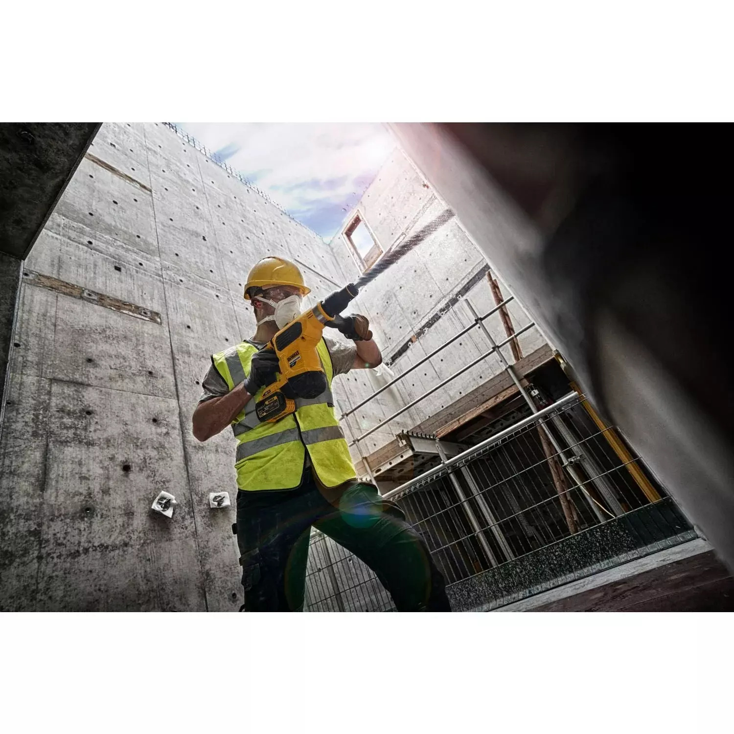 DeWALT DCH481X2 54V Li-Ion accu XR Flexvolt SDS-max combihamer set in koffer (2x 9.0Ah accu) - 6J - koolborstelloos
