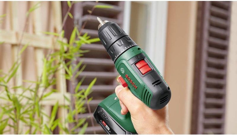 Bosch - EasyImpact 18V Accu-klopboor/schroefmachine - Incl. Accu - Incl. Lader - Incl. Koffer